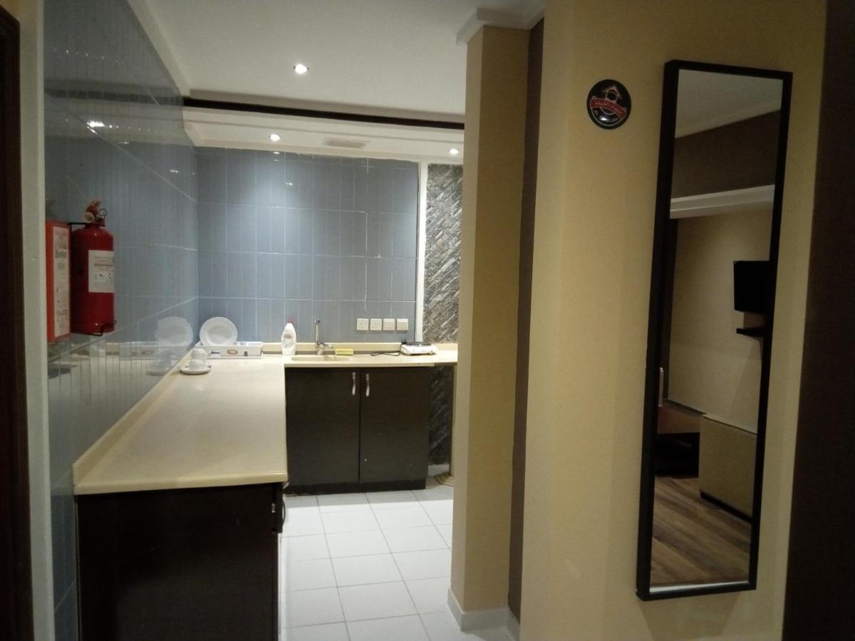 Shayah Suites Джедда Экстерьер фото