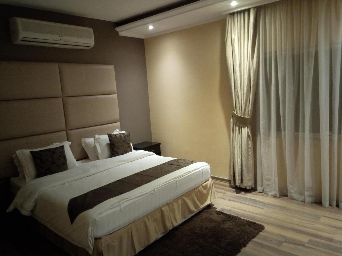Shayah Suites Джедда Экстерьер фото