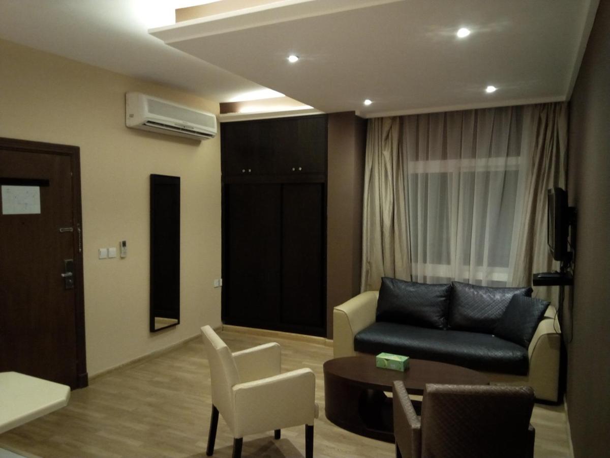 Shayah Suites Джедда Экстерьер фото
